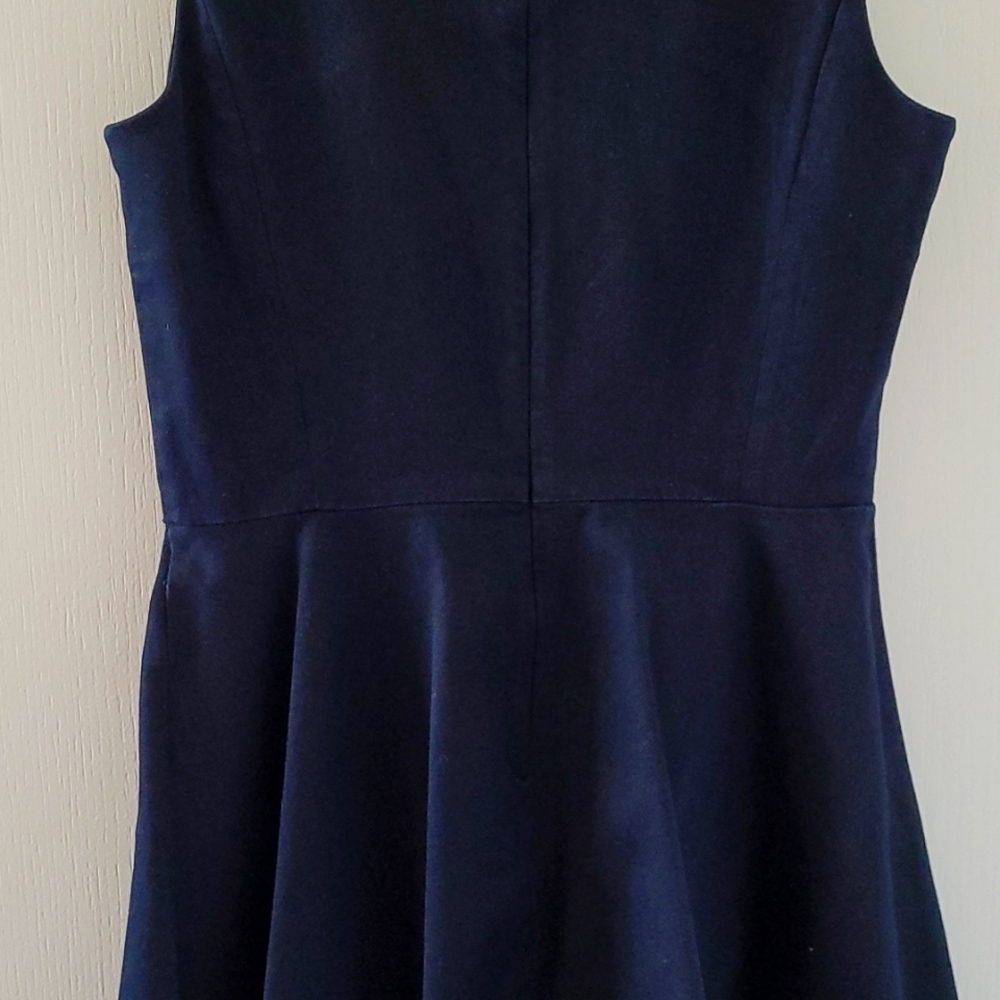 Dress - Picture 3 of 5